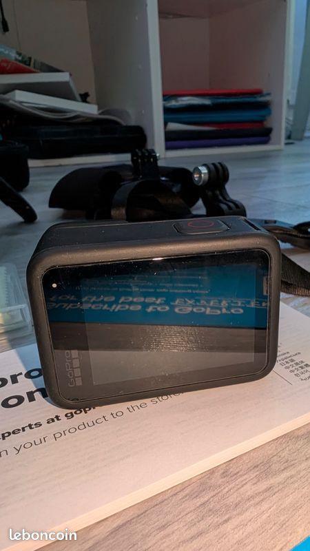 PACK COMPLET GoPro Hero 11 Black (Comme Neuve) + 4 Batteries + Accessoires (image 4)