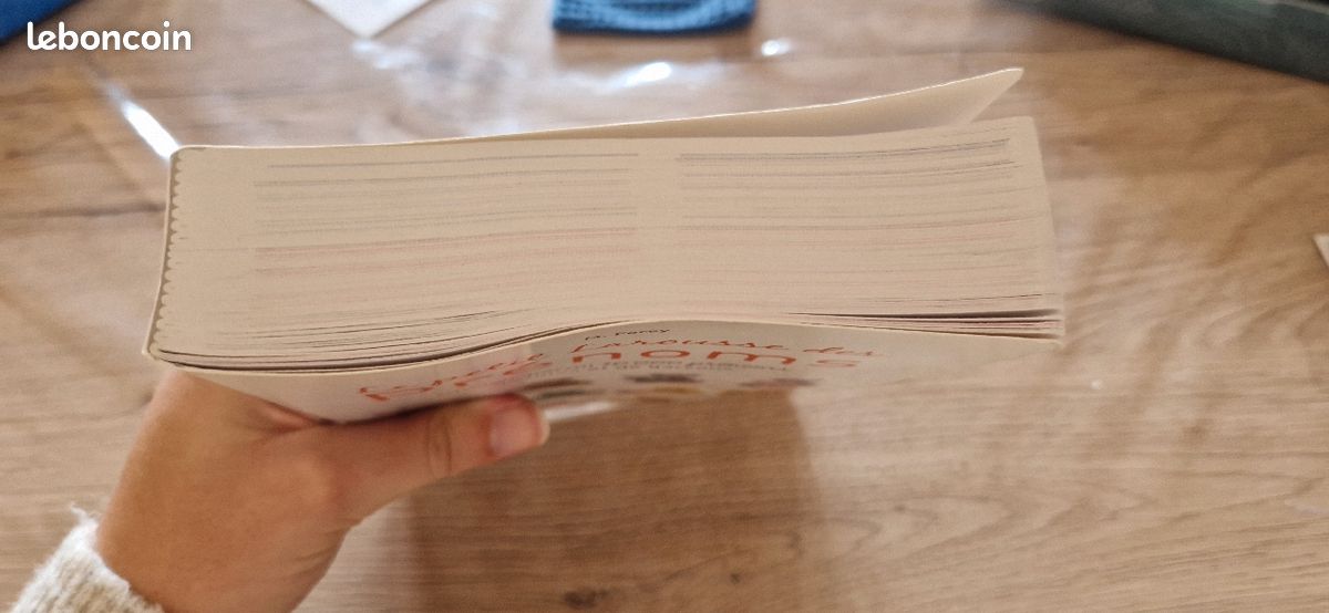 Livre le petit Larousse des prénoms (image 5)