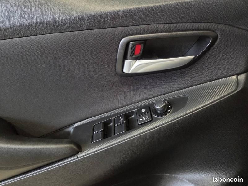 Mazda Mazda 2 1.5 e-SKYACTIV G M Hybrid 90ch Exclusive-Line 2023 (image 23)