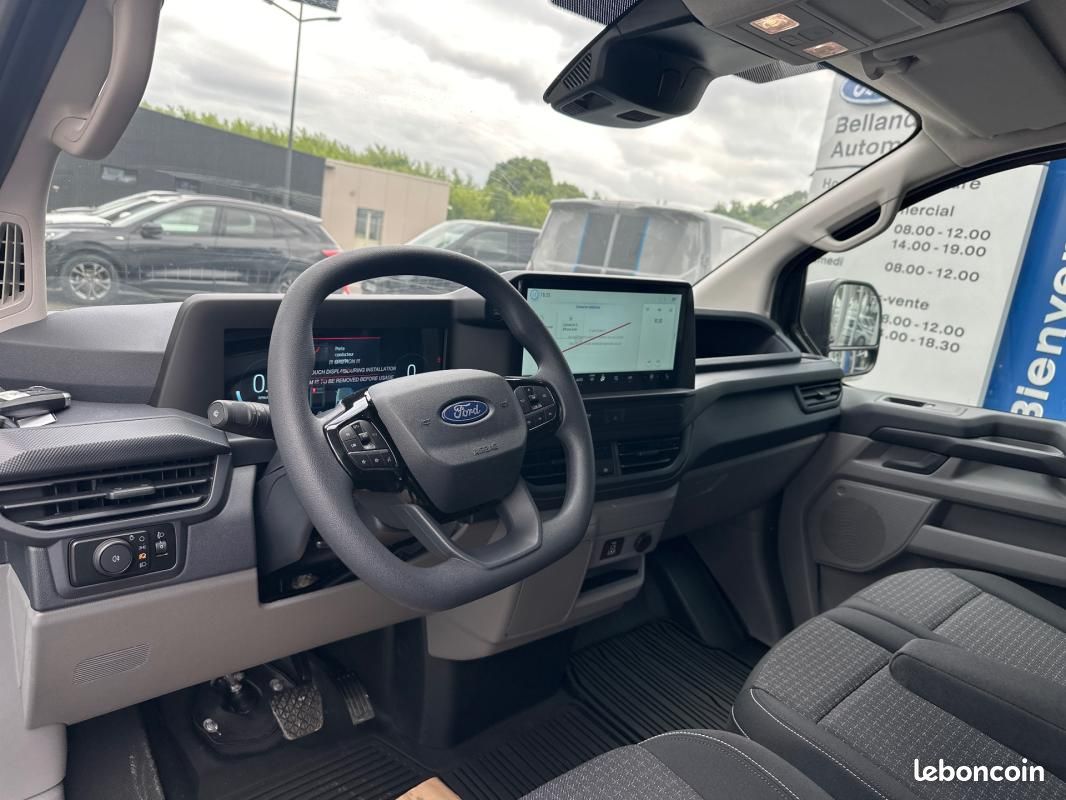 Ford Transit Custom FOURGON FGN 320 L1H1 2.0 ECOBLUE 170 CH BVA8 TREND (image 15)