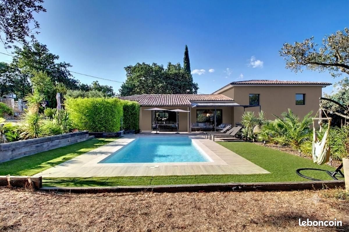 Maison 7 pièces 159 m² · à Draguignan · 159 m² · 677 000 €