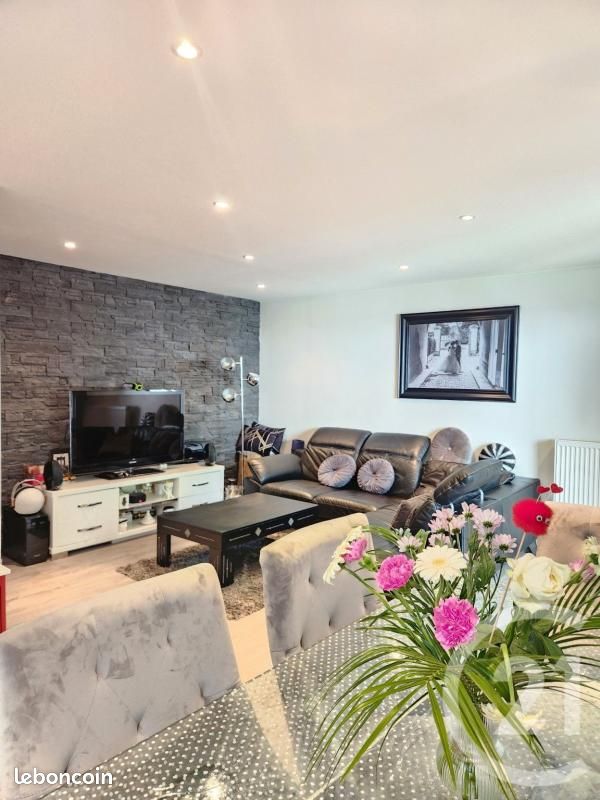 Appartement 3 pièces 68 m² · à Villeurbanne · 68 m² · 249 000 €