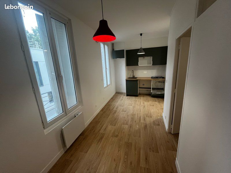Appartement 2 pièces 30 m² · à Saint-Ouen-sur-Seine · 30 m² · 799 €