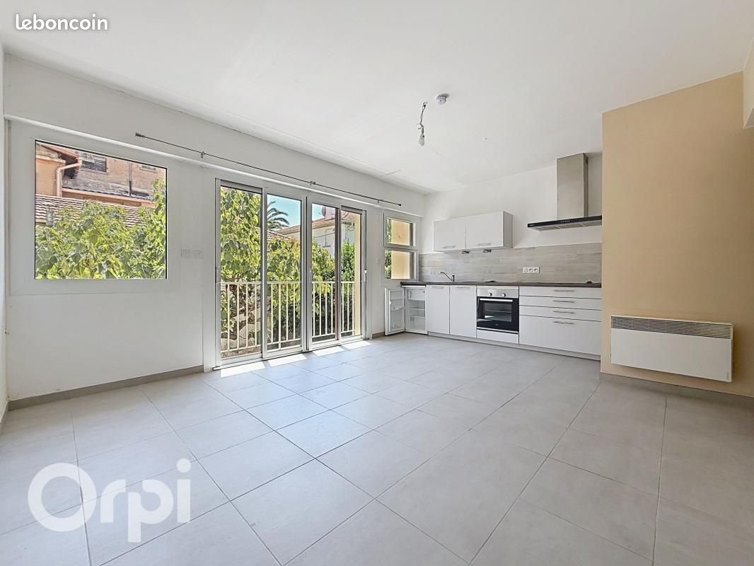 Appartement 1 pièce 27 m² · à Saint-Raphaël · 27 m² · 170 000 €