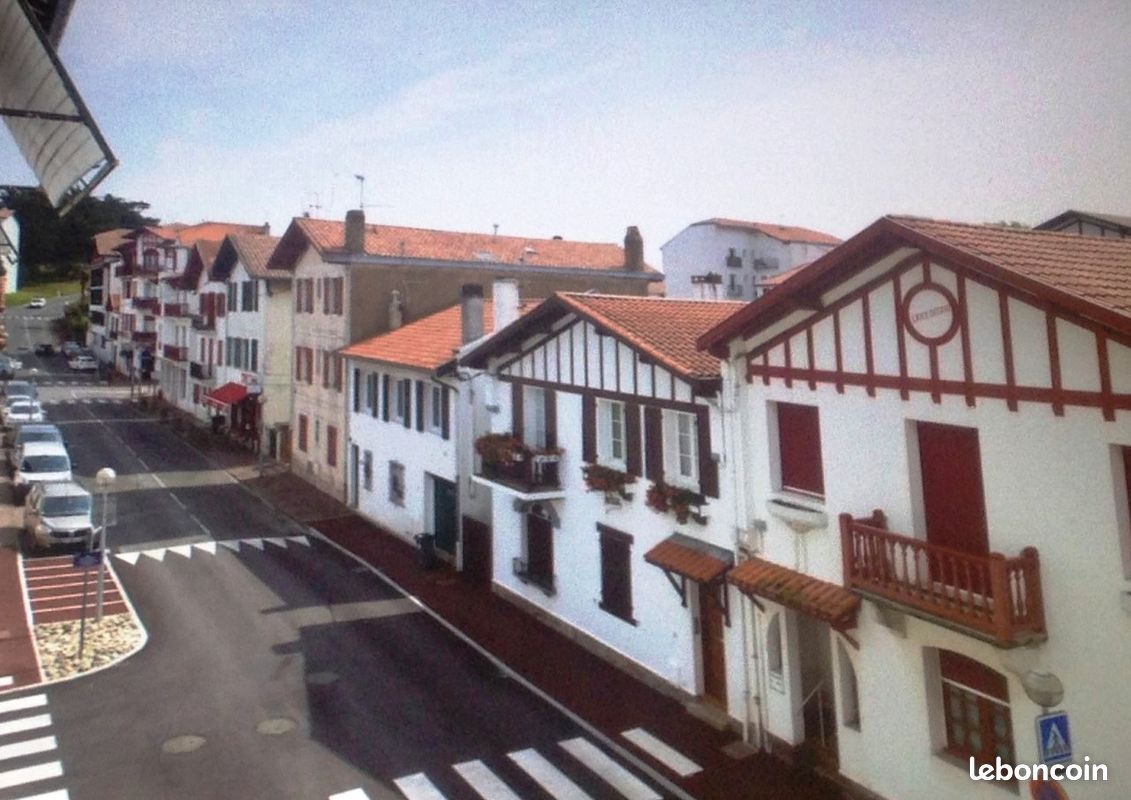 Appartement T3 Centre Saint Jean de Luz (image 9)