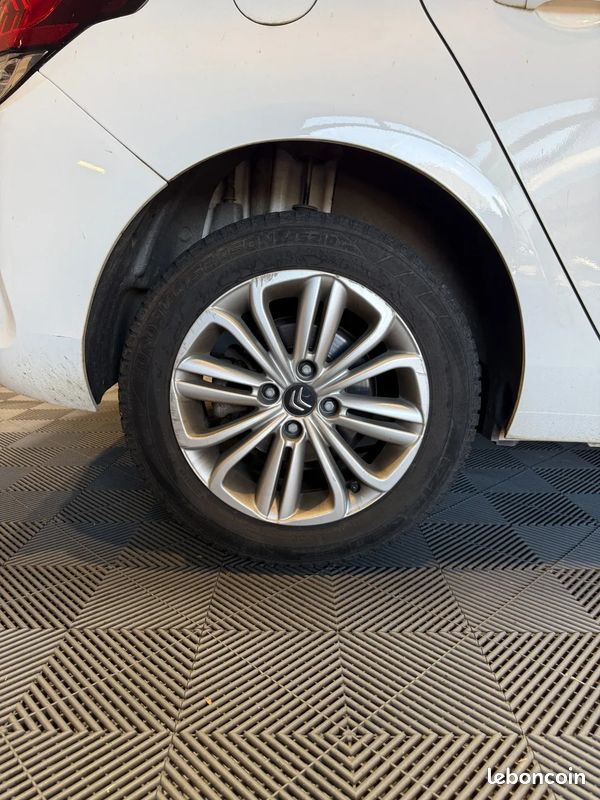 Citroen c4 edition millenium 130ch / airbag takata fait / distribution 2024 (image 30)