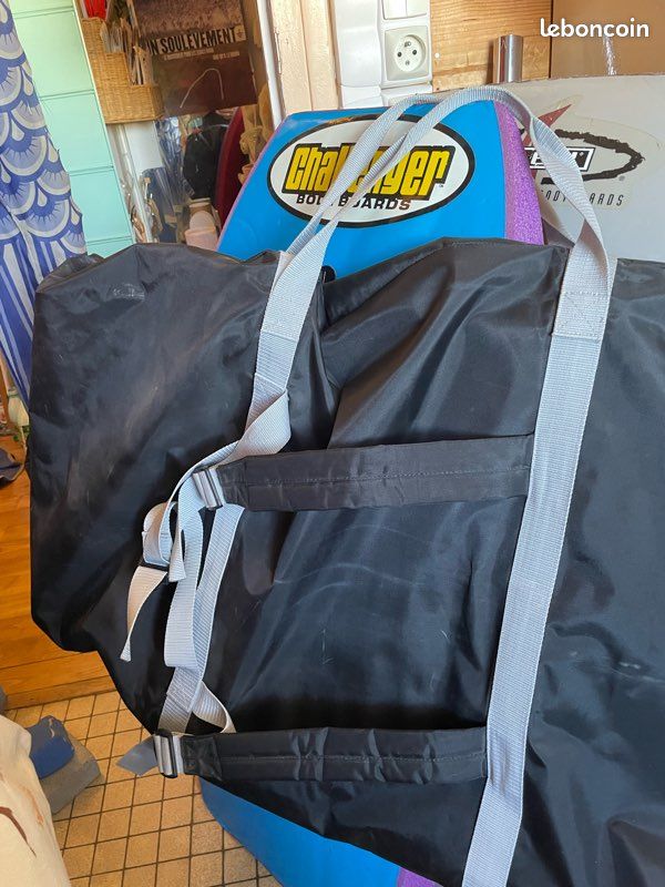Sac à Dos Pliable Pour Planche à Roulettes – Nylon Imperméable, Bandoulière Réglable, Pour Longboard Et Skate