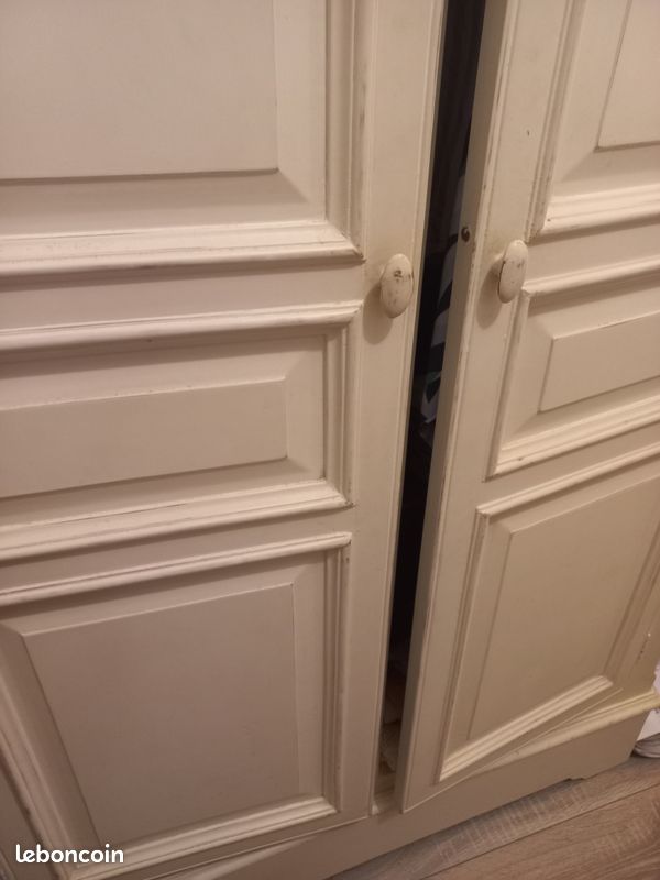 Armoire blanche (image 2)