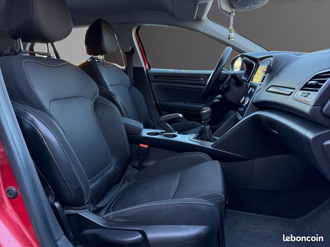 RENAULT MEGANE IV BERLINE TCe 100 Energy Zen GARANTIE 12 MOIS MINIMUM (image 9)