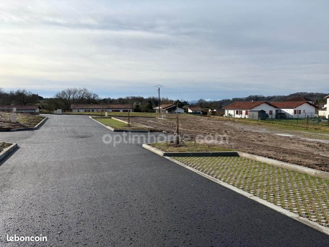 Terrain 620 m² Bidache · 49 000 €