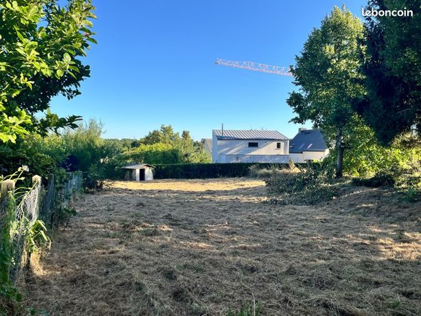 Terrain constructible 1000m2