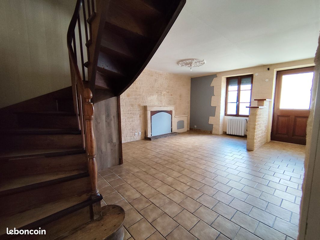 Maison de ville 6 pièces 115 m² - La Crèche 79260 (image 3)