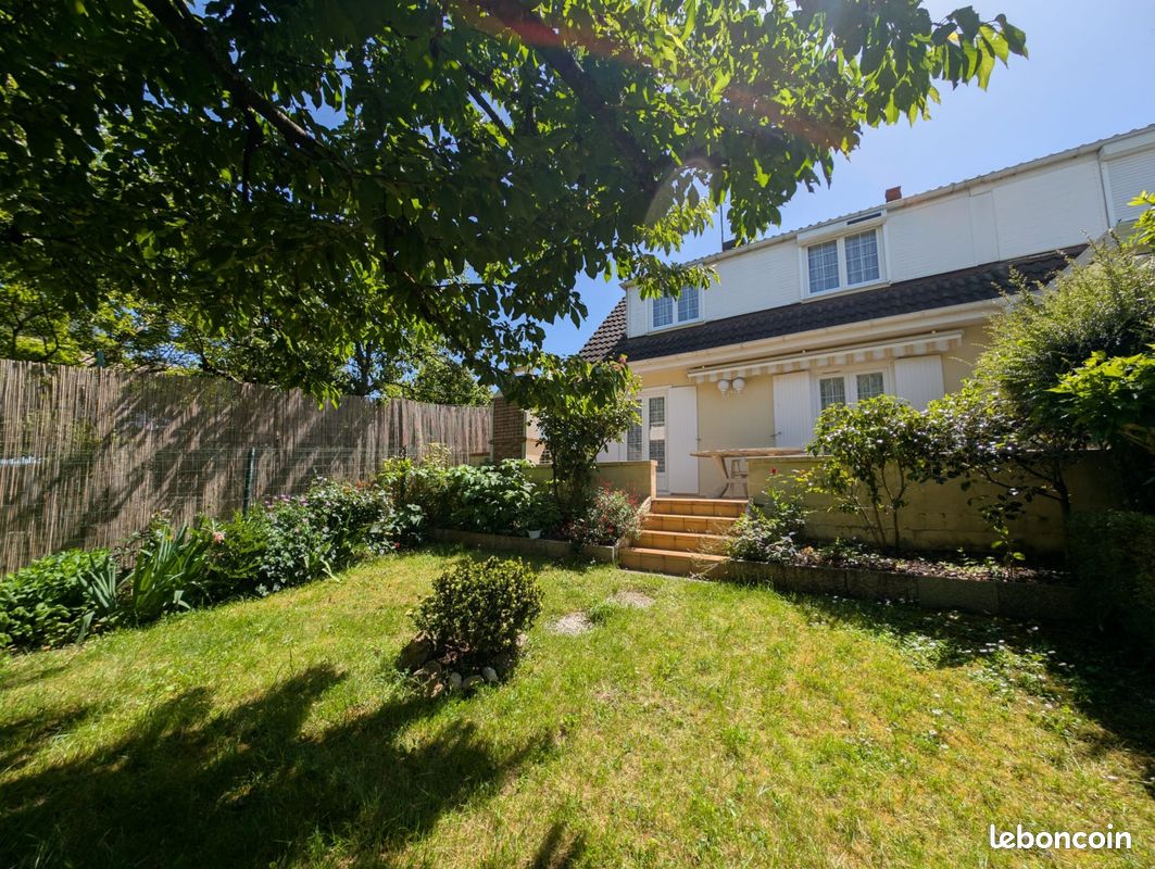 Maison 4 pièces 81 m² · à Boissy-sous-Saint-Yon · 81 m² · 274 000 €