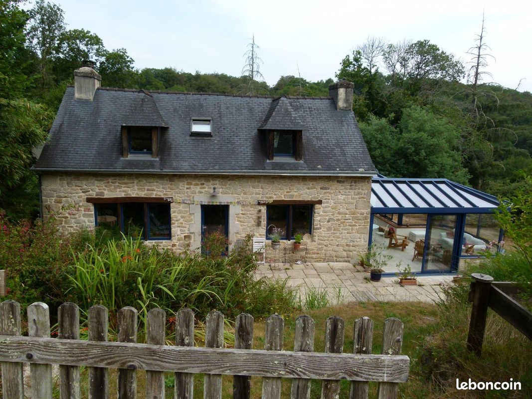Maison 4 pièces 132 m² · à Bannalec · 132 m² · 374 400 €