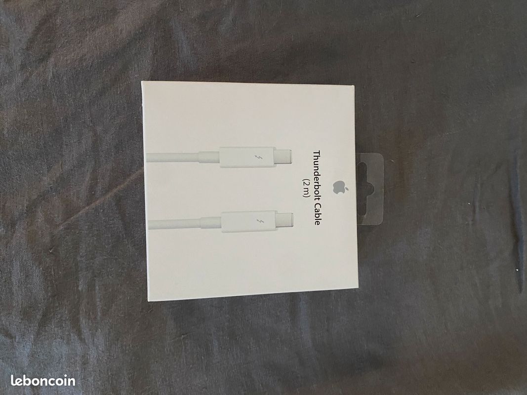 Thunderbolt Cable APPLE _ neuf (image 1)