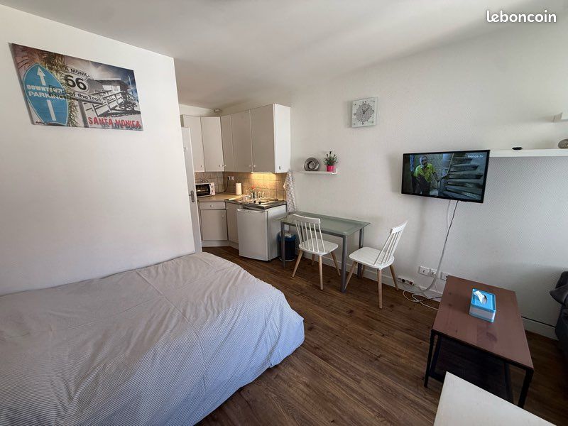 Appartement 1 pièce 18 m² · à Dijon · 18 m² · 550 €