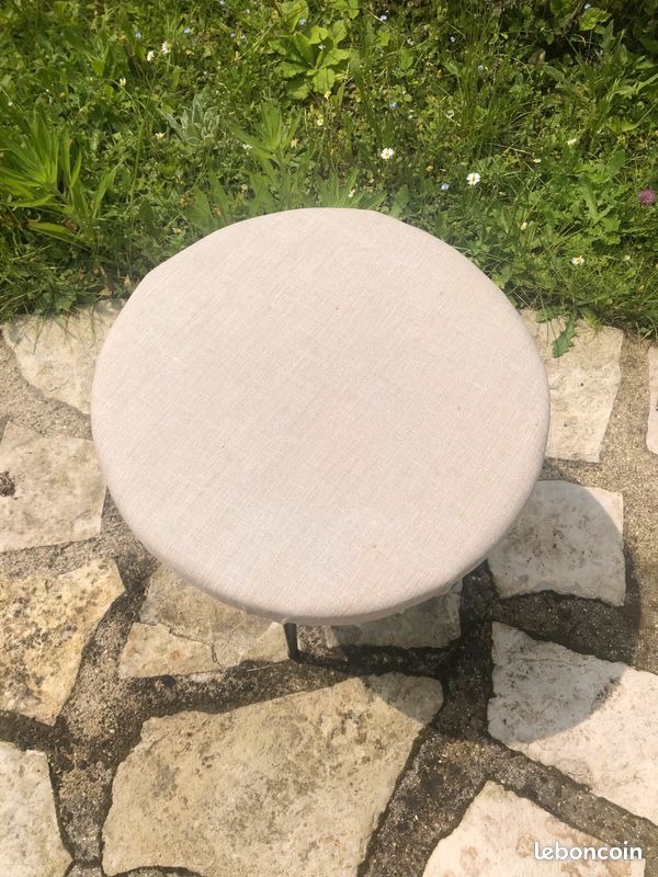 Tabouret bas rond (image 2)