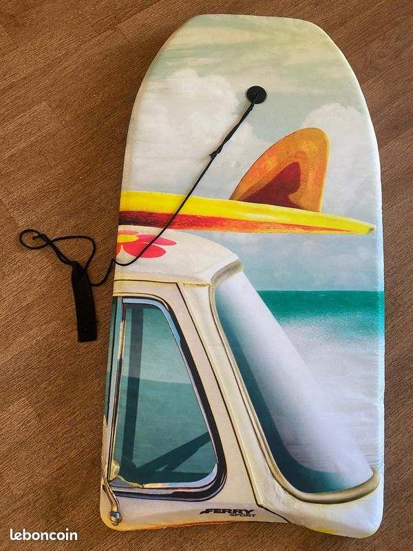 Planche de surf (image 1)
