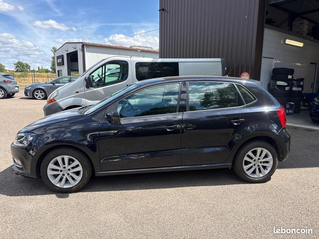 Volkswagen polo 1.2 tsi 90 confortline 5p (image 2)