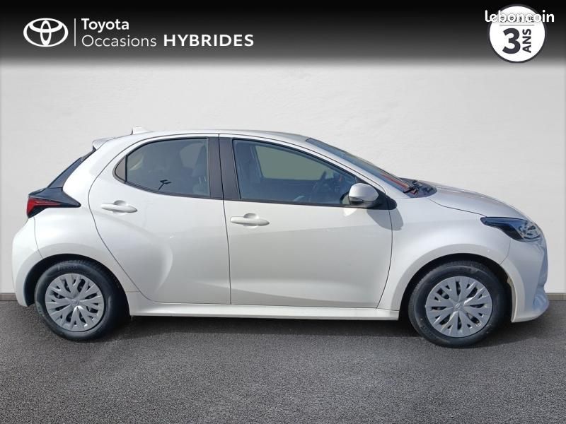 Toyota Yaris 116h Dynamic 5p MY22 (image 17)