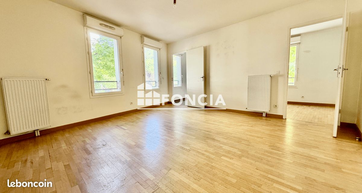 Appartement 4 pièces 74 m² · à Saint-Germain-en-Laye · 74 m² · 386 400 €