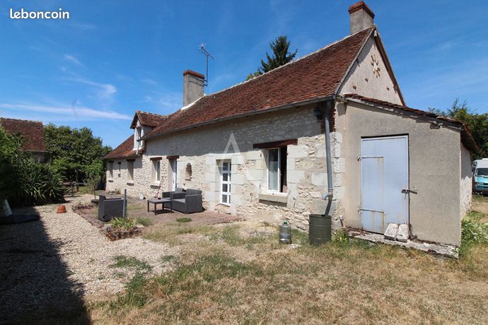 Longère 3 pièces 148 m²
