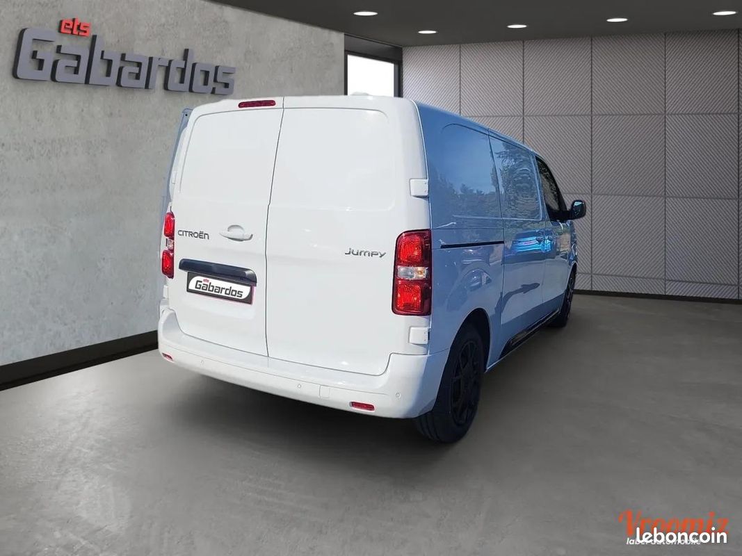Citroen Jumpy HDI 150 BOITE AUTO - M CABINE 3 PLACES 10 kms + BOIS (image 9)