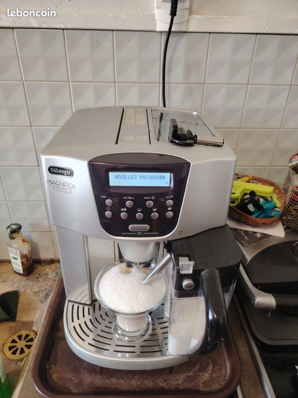 Cappuccino Maker Delonghi Magnifica Pronto Cappuccino Magnifica