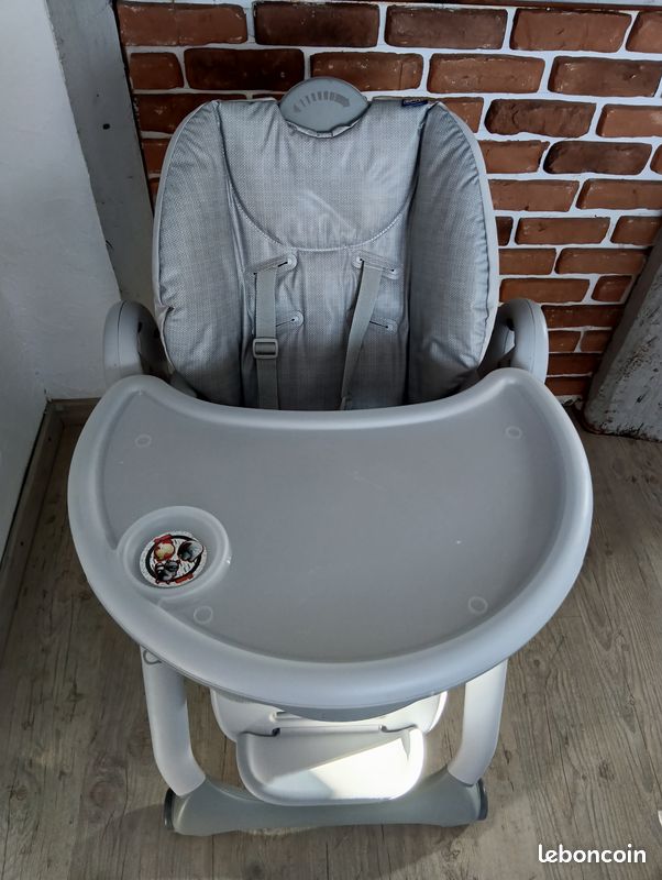Chaise repas bébé (image 1)