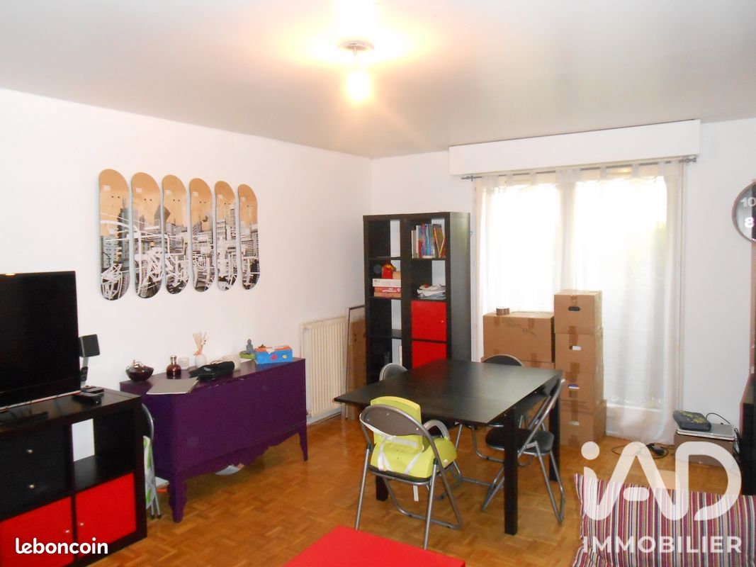 Appartement 3 pièces 69 m² · à Torcy · 69 m² · 1 300 €
