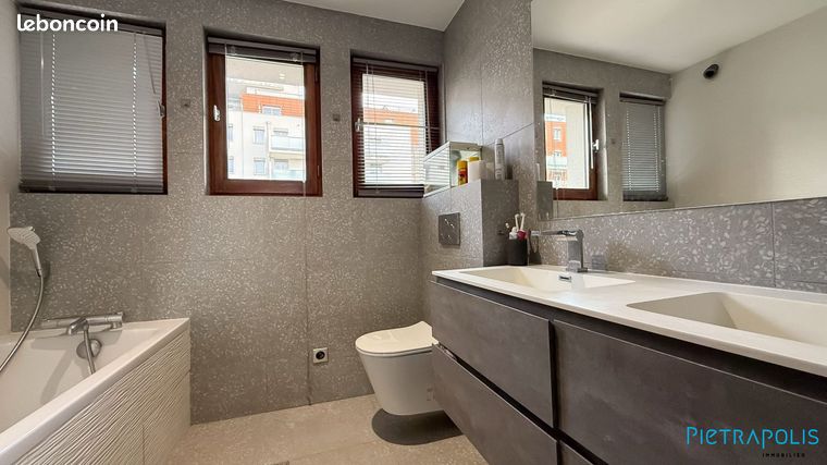 Maison 6 pièces 150 m² — 14