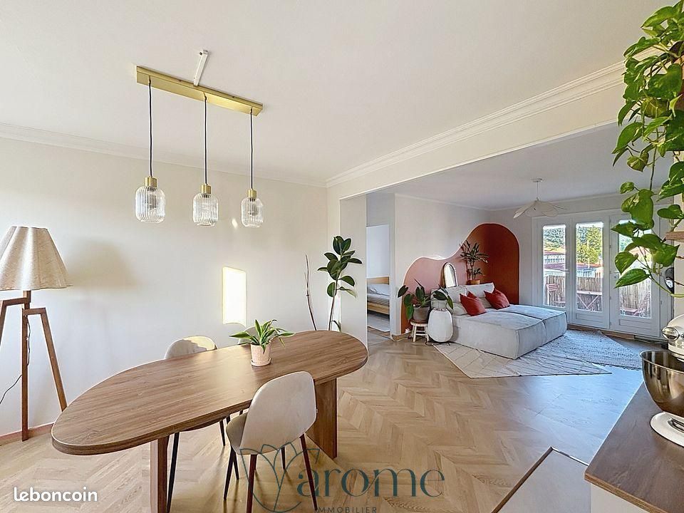Appartement 4 pièces 82 m² · à L'Arbresle · 82 m² · 1 190 €