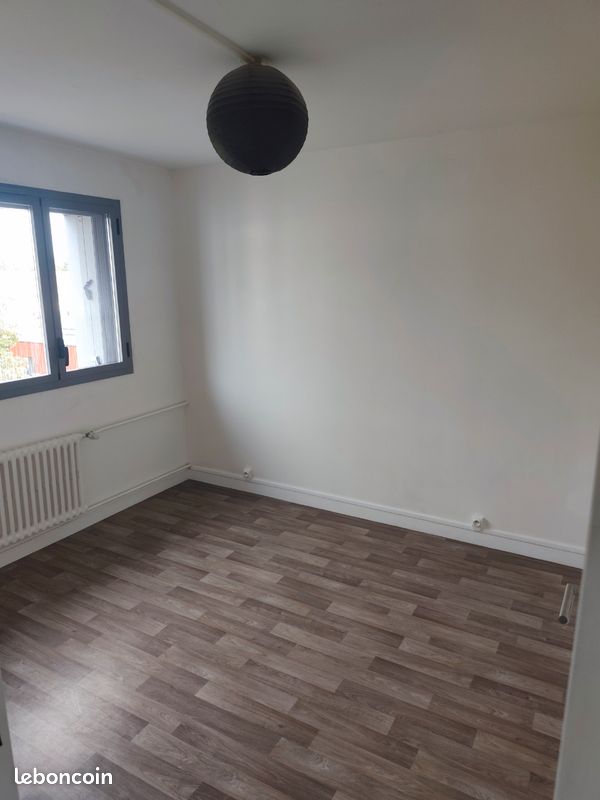 Appartement 2 pièces 34 m² · à Senlis · 34 m² · 668 €/mois