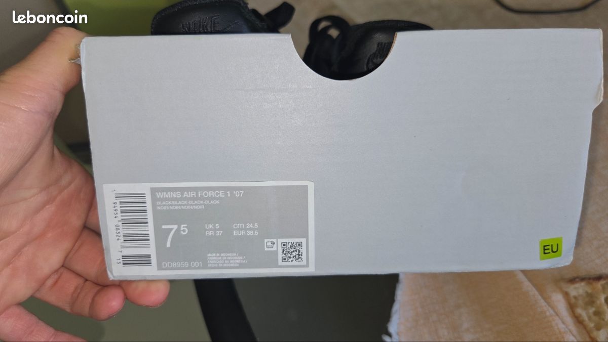 AirForce 1 Noir Femme (image 7)