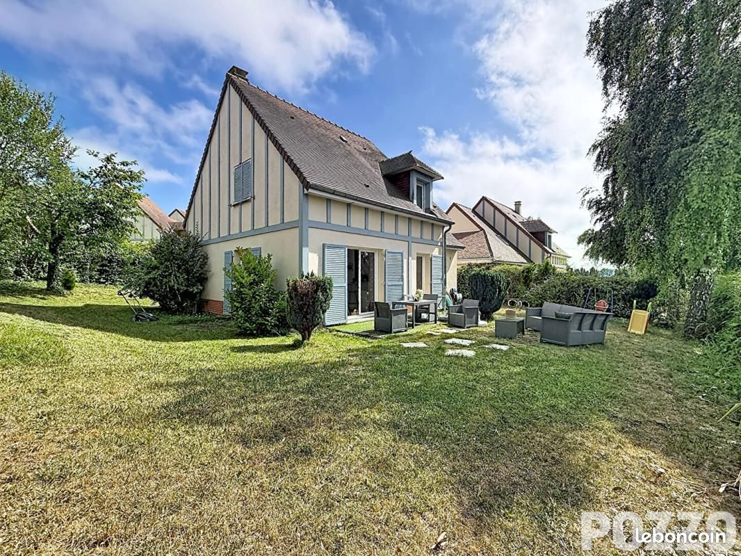 Maison 7 pièces 106 m² · à Touques · 106 m² · 399 000 €