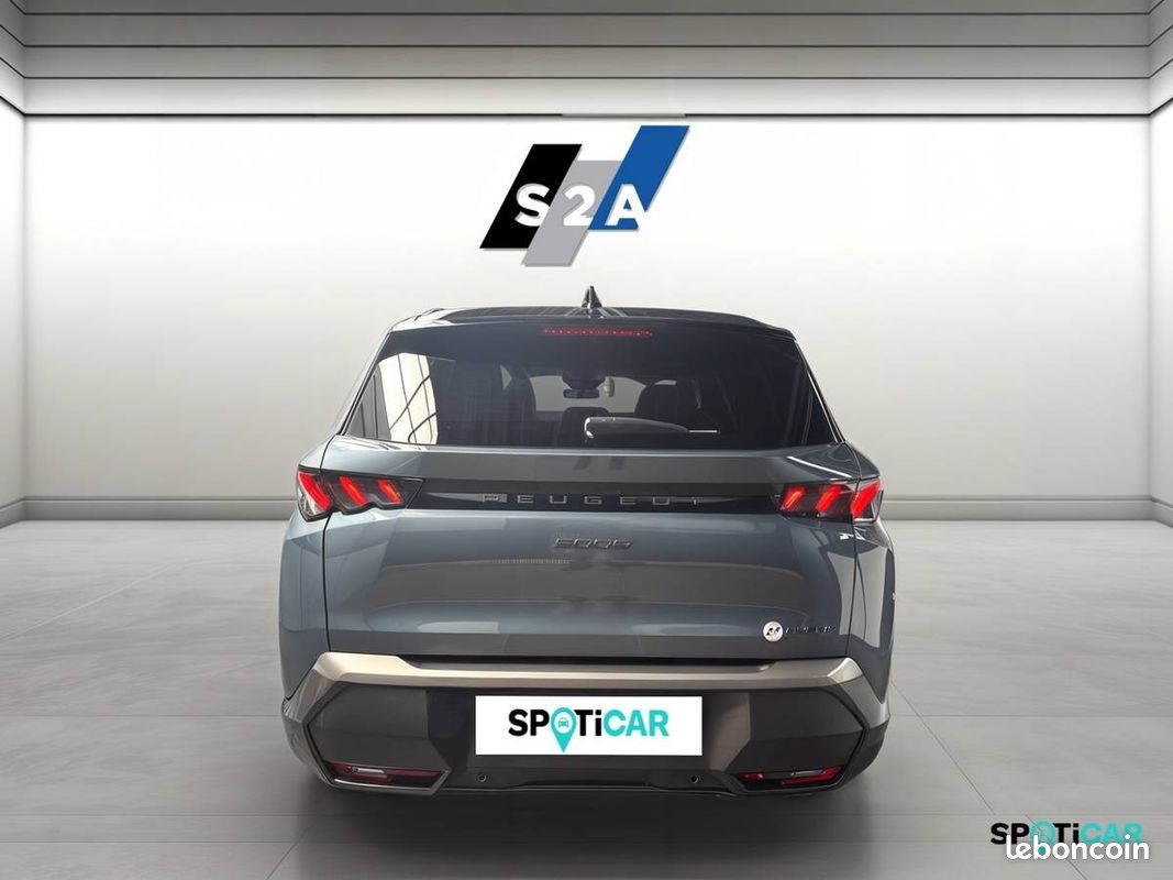 PEUGEOT 5008 Hybrid 145 ch e-DCS6 GT (image 4)