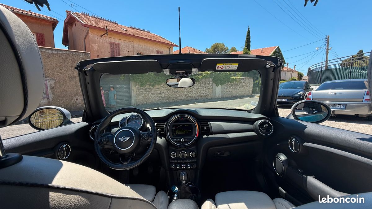 MINI COOPER D CABRIOLET CHILI 116ch 2016 (image 10)