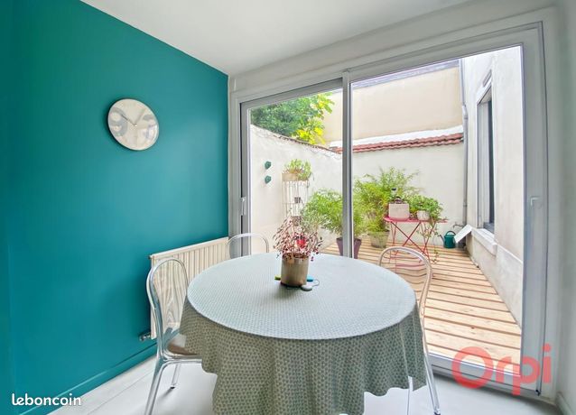 Maison 7 pièces 140 m² — 7