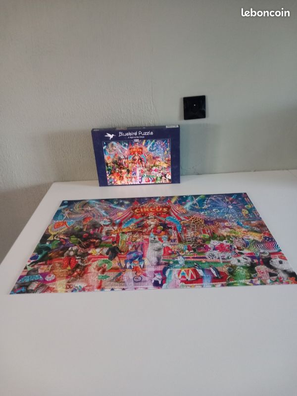 Puzzle Bluebird 1000 pieces comme neuf (image 1)