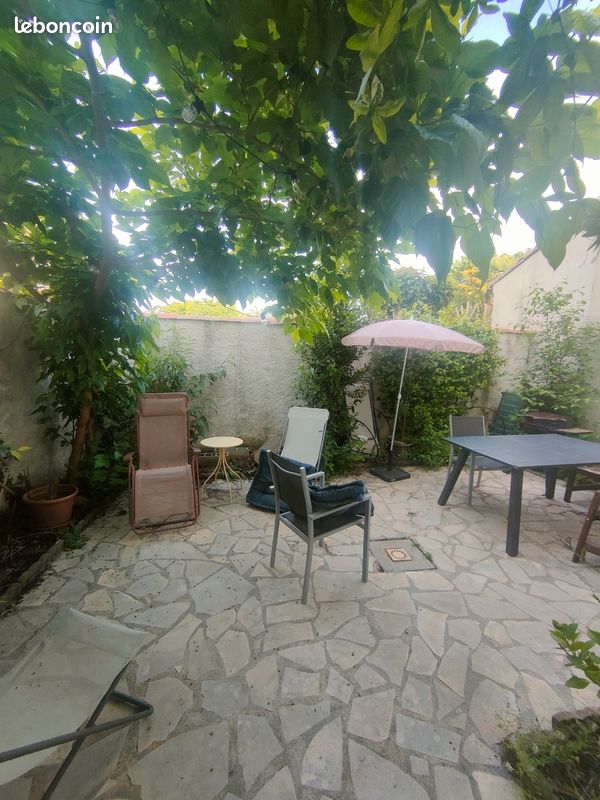 Maison 4 pièces 94 m² · à Angoulême · 94 m² · 980 €