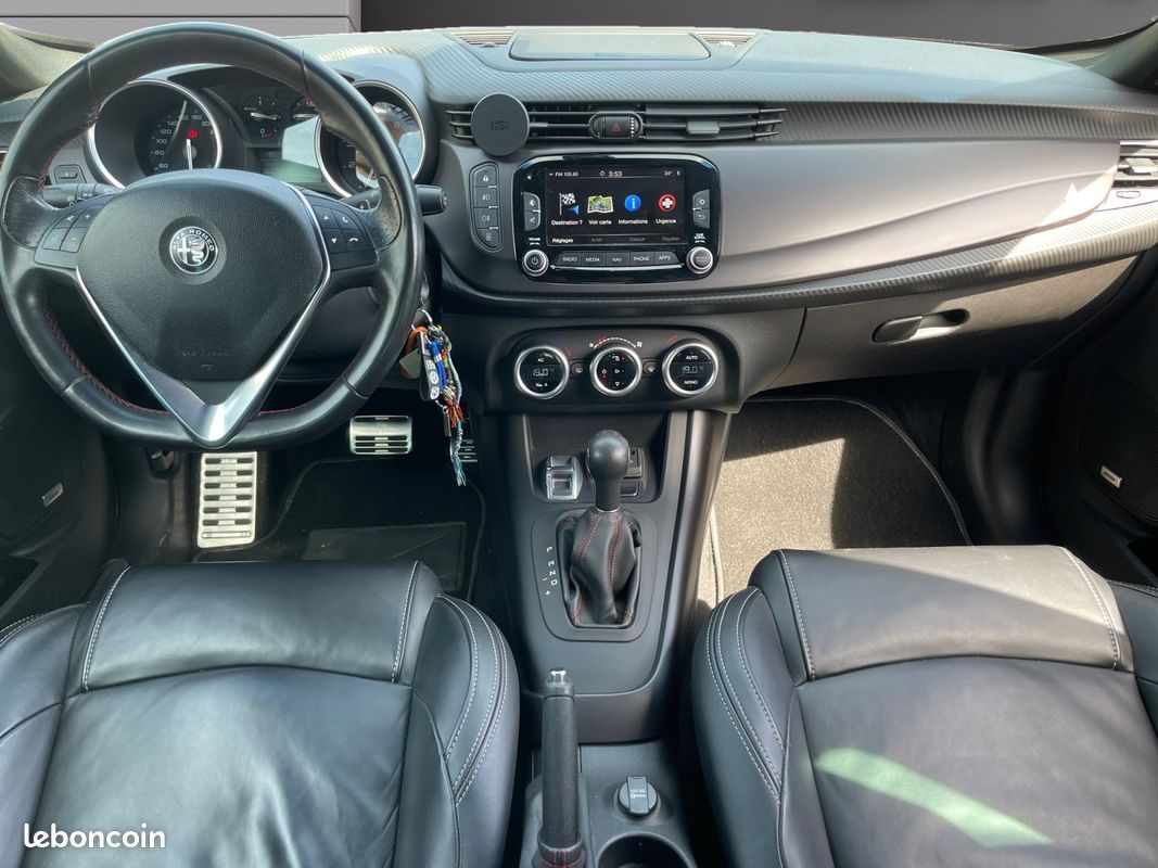 ALFA ROMEO GIULIETTA 1750 TBI 240 VELOCE S TCT 240Ch - Systeme Audio Bose - Garantie 12 mois (image 2)