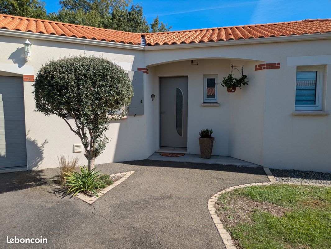 Maison 4 pièces 126 m² · à Challans · 126 m² · 359 900 €