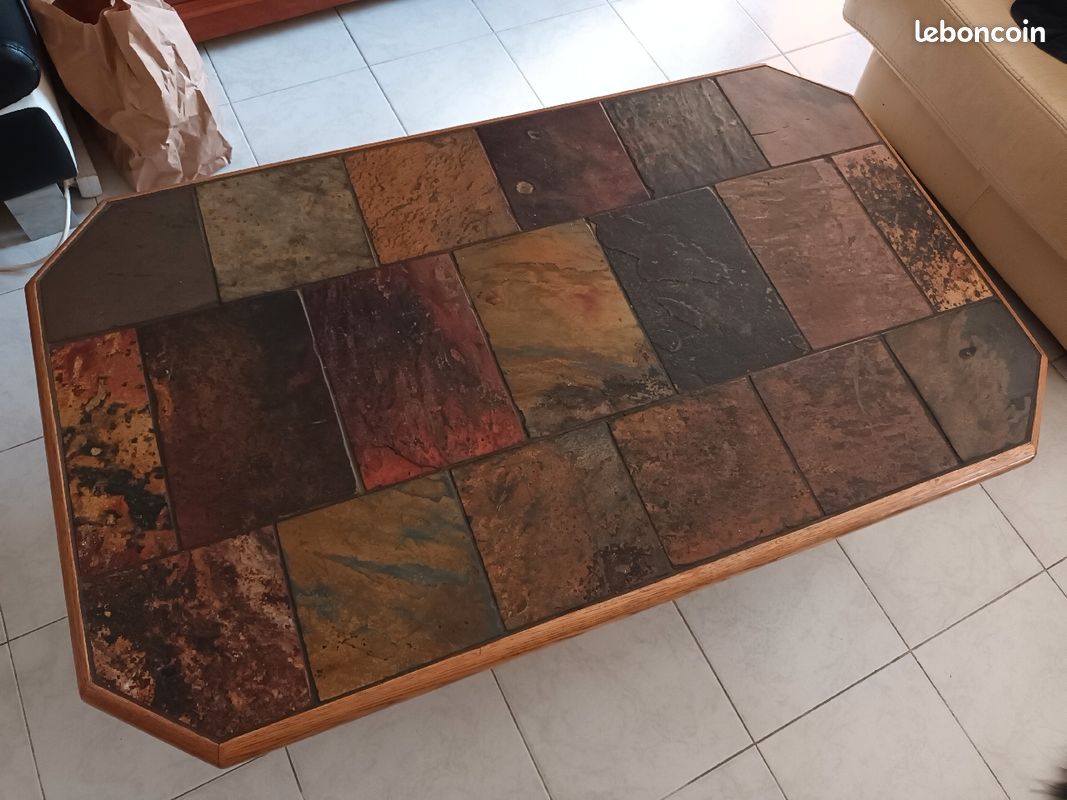 Table basse en pierre (image 1)