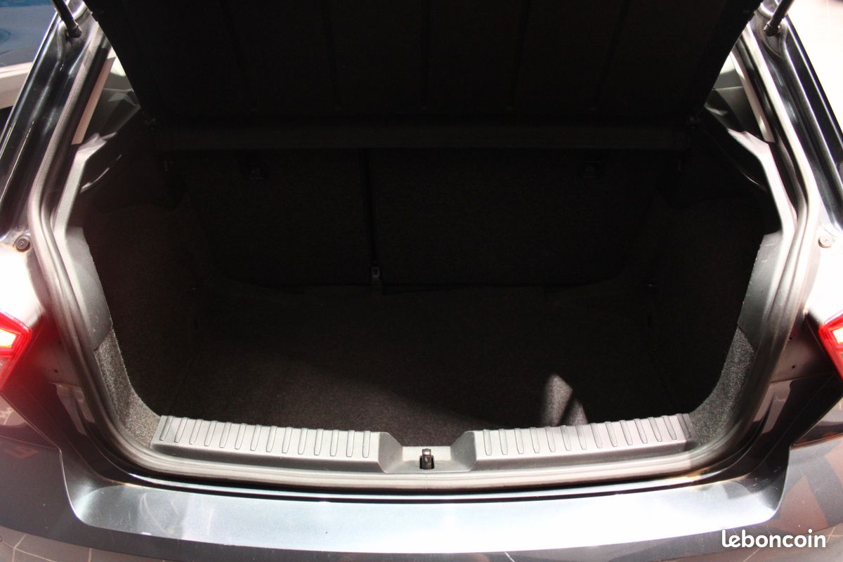 SEAT IBIZA 1.0 TSI 110ch STYLE - APPLE CARPLAY - OPTIQUES FULL LED - ACC (image 14)