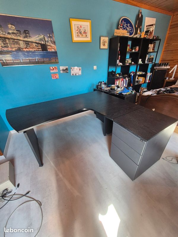 Bureau d'angle (image 1)