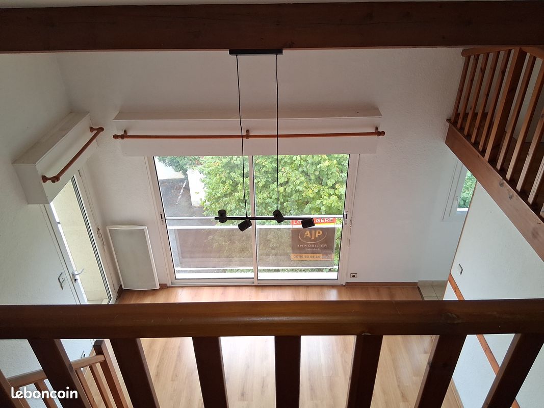 Appartement 1 pièce 40 m² · à Saintes · 40 m² · 530 €/mois