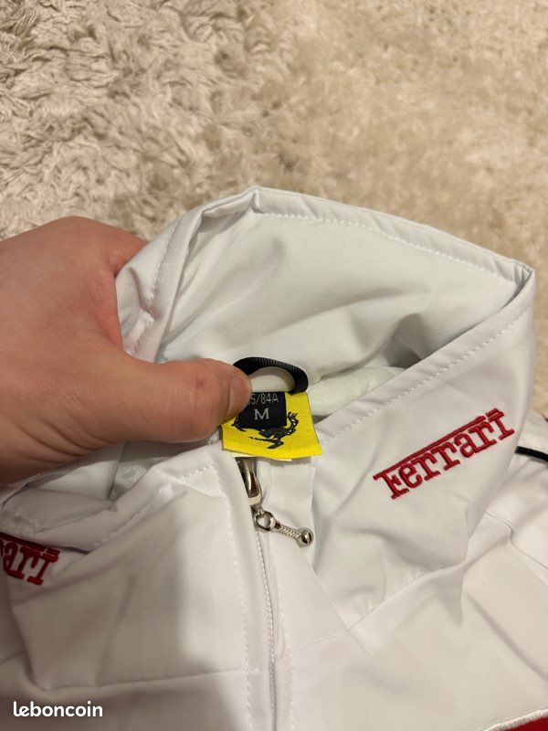 Veste Vintage Scuderia Ferrari Homme Taille M - Style Bomber Rembourrée, F1 Schumacher, Occasion