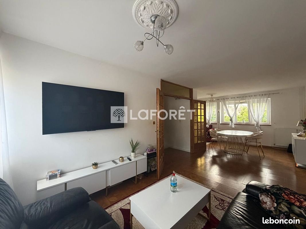 Maison 5 pièces 110 m² · à Villiers-le-Bel · 110 m² · 255 000 €
