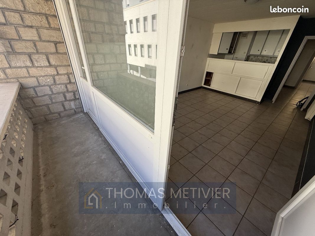 Appartement 2 pièces 52 m² · à Béziers · 52 m² · 70 000 €