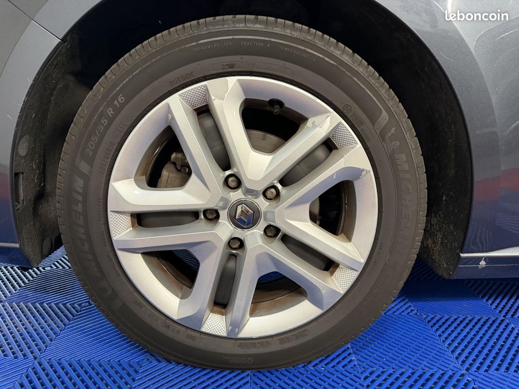 Renault megane 1.5 bluedci 115 zen (image 16)